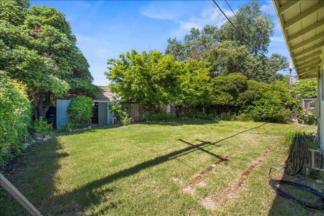 1840 Deerwood St, West Sacramento, CA 95691