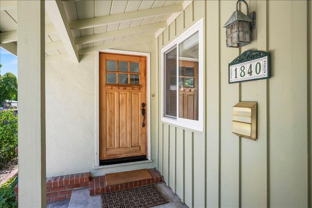 1840 Deerwood St, West Sacramento, CA 95691