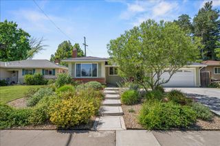 1840 Deerwood St, West Sacramento, CA 95691