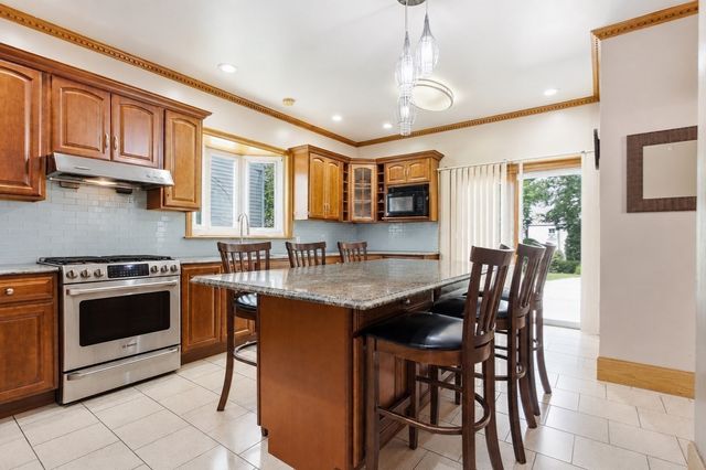 1 Dayton St, Boston, MA 02124