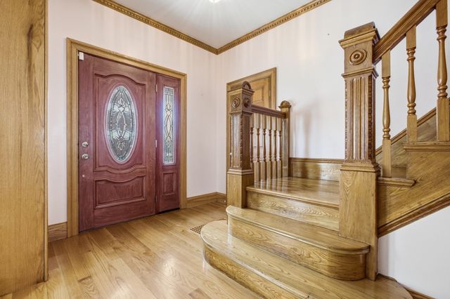 1 Dayton St, Boston, MA 02124