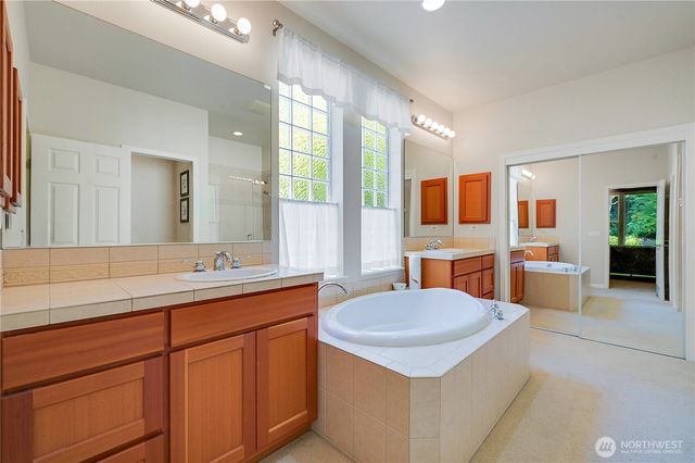 442 Rainier Lane, Port Ludlow, WA 98365