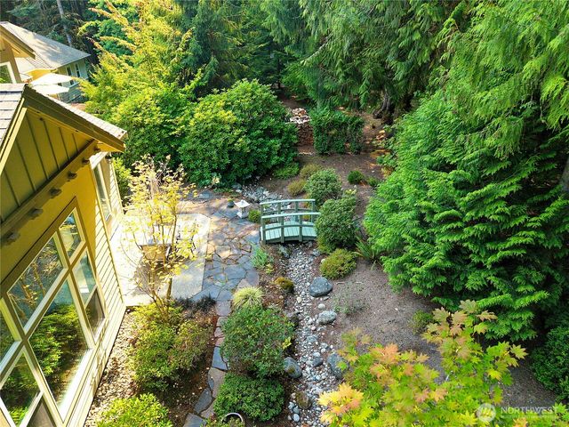 442 Rainier Lane, Port Ludlow, WA 98365