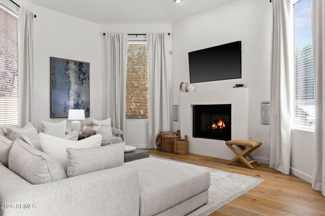 8757 E SHARON Drive, Scottsdale, AZ 85260