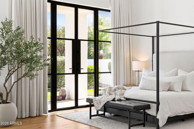 8757 E SHARON Drive, Scottsdale, AZ 85260