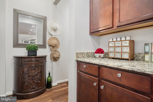 8091 SIDE HILL DR, Warrenton, VA 20187