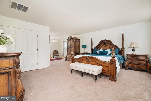 8091 SIDE HILL DR, Warrenton, VA 20187