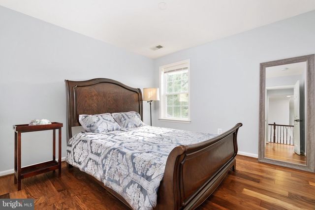 8091 SIDE HILL DR, Warrenton, VA 20187