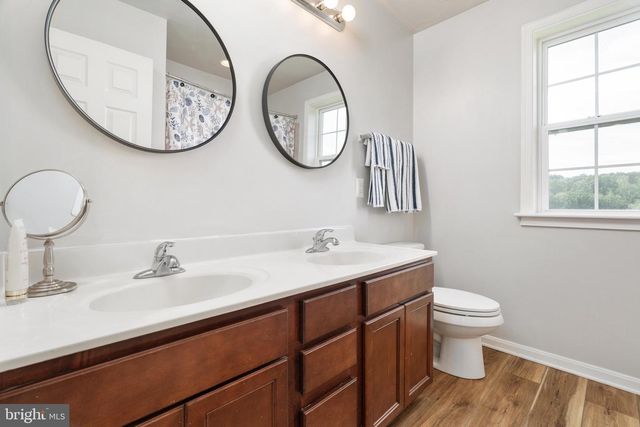 8091 SIDE HILL DR, Warrenton, VA 20187