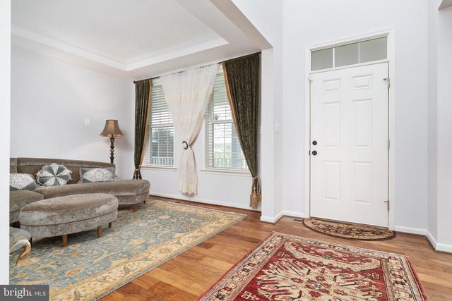 8091 SIDE HILL DR, Warrenton, VA 20187