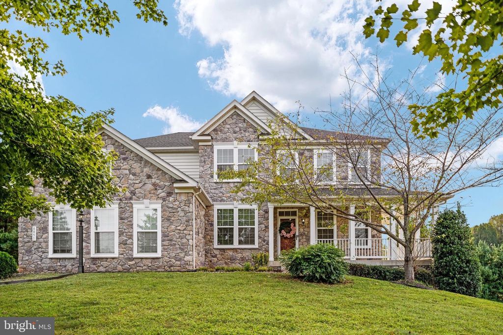 8091 SIDE HILL DR, Warrenton, VA 20187