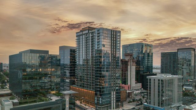 1212 Demonbreun St Apt 1105, Nashville, TN 37203