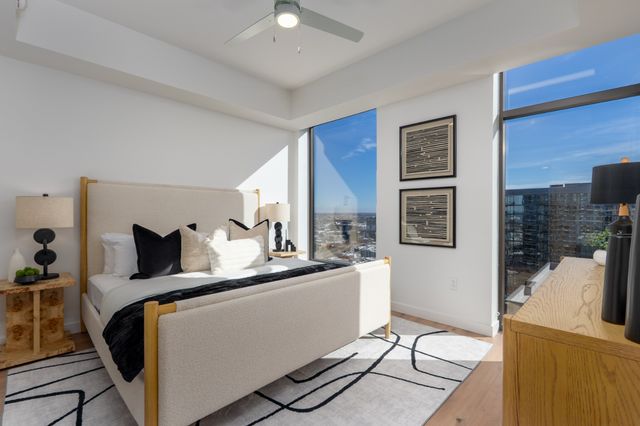 1212 Demonbreun St Apt 1105, Nashville, TN 37203