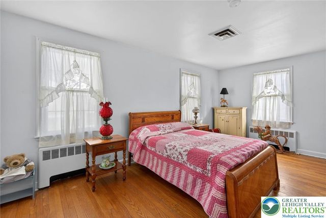 1827 Homestead Avenue, Bethlehem City, PA 18018