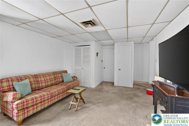 1827 Homestead Avenue, Bethlehem City, PA 18018