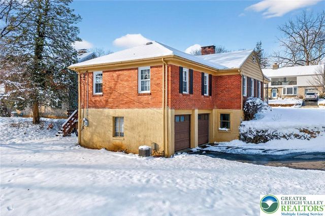 1827 Homestead Avenue, Bethlehem City, PA 18018