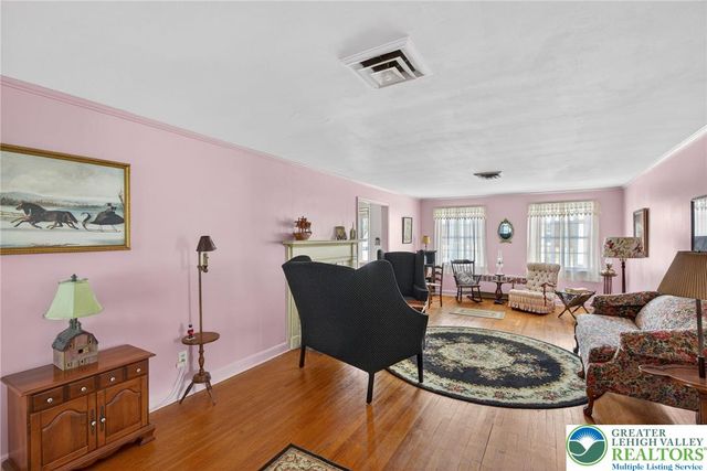 1827 Homestead Avenue, Bethlehem City, PA 18018