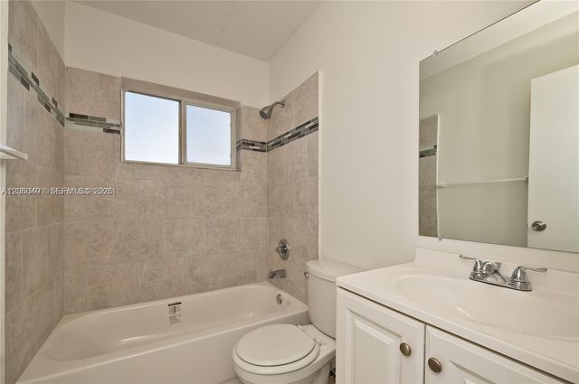2330 NW 11th St 47, Miami, FL 33125
