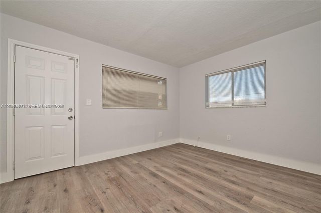 2330 NW 11th St 47, Miami, FL 33125