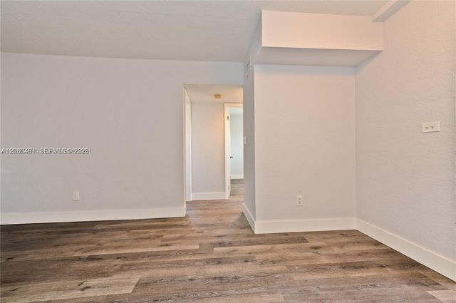 2330 NW 11th St 47, Miami, FL 33125
