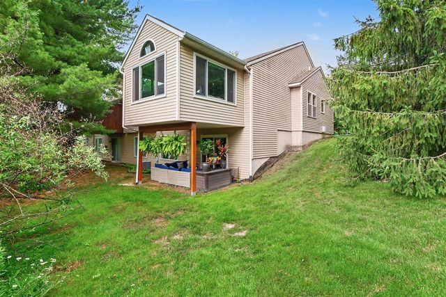 30 Aspen Lane 40, Grand Rapids, MI 49546