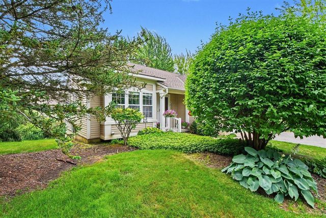 30 Aspen Lane 40, Grand Rapids, MI 49546