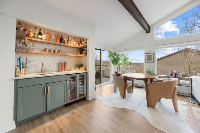 7643 Parkview CIR, Austin, TX 78731