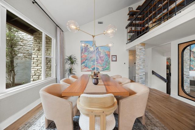 7643 Parkview CIR, Austin, TX 78731