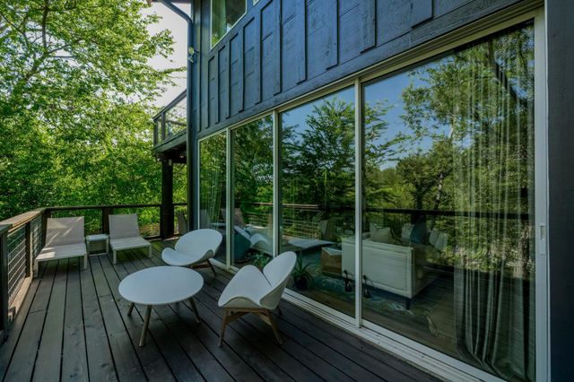 7643 Parkview CIR, Austin, TX 78731