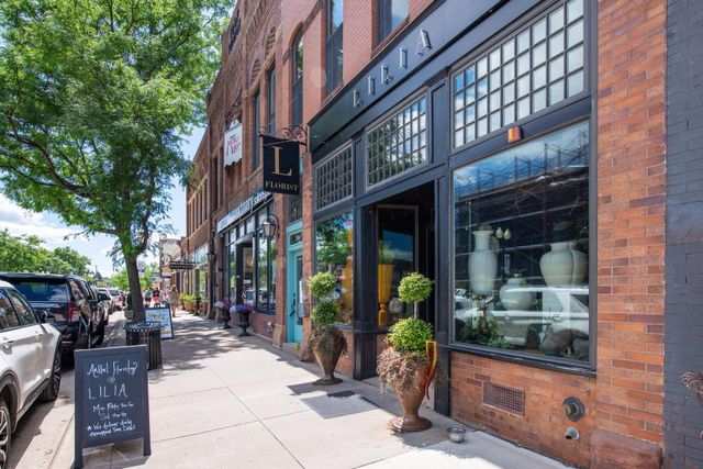 24560 Smithtown Road, Excelsior, MN 55331