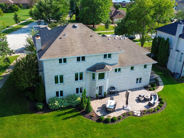 10512 Louetta Lane, Orland Park, IL 60467