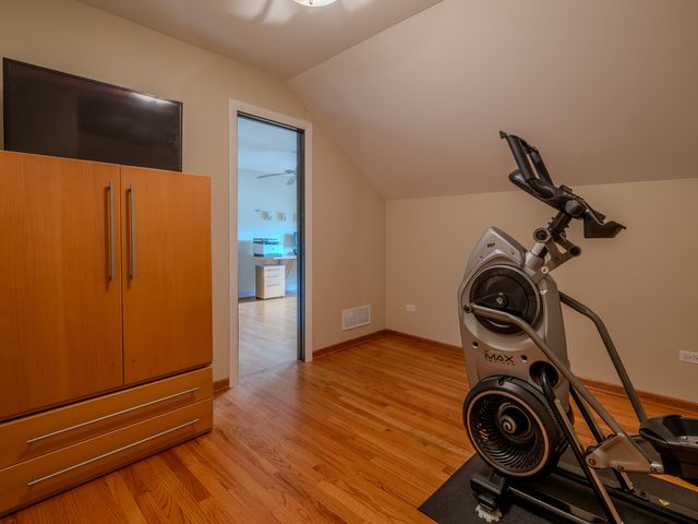 10512 Louetta Lane, Orland Park, IL 60467