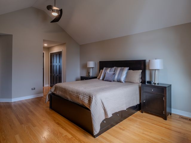 10512 Louetta Lane, Orland Park, IL 60467