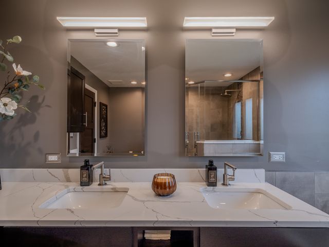 10512 Louetta Lane, Orland Park, IL 60467