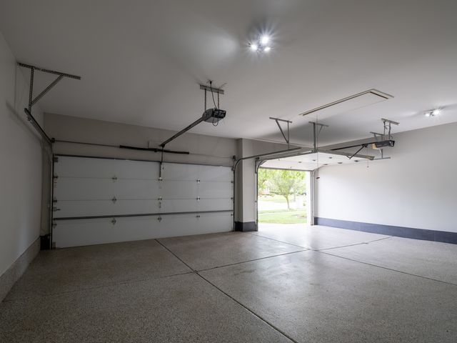 10512 Louetta Lane, Orland Park, IL 60467
