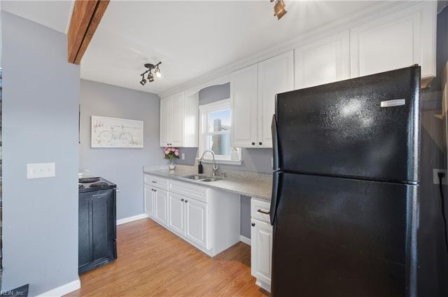 860 Morgan TRL, Virginia Beach, VA 23464