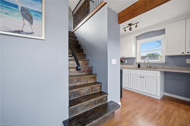 860 Morgan TRL, Virginia Beach, VA 23464