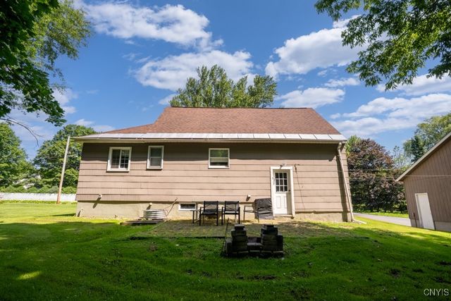 8666 Aitken Avenue, Whitestown, NY 13492