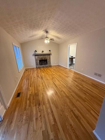 30 Stephen Court, Dallas, GA 30132