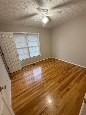 30 Stephen Court, Dallas, GA 30132