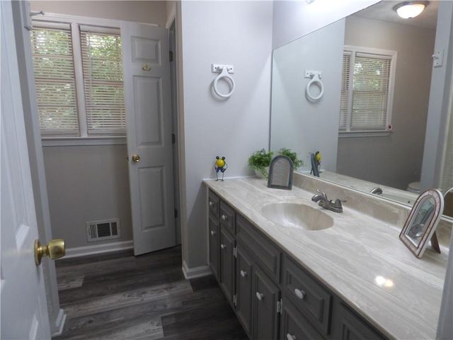 30 Stephen Court, Dallas, GA 30132