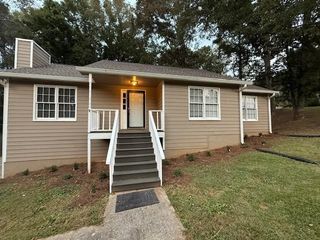 30 Stephen Court, Dallas, GA 30132