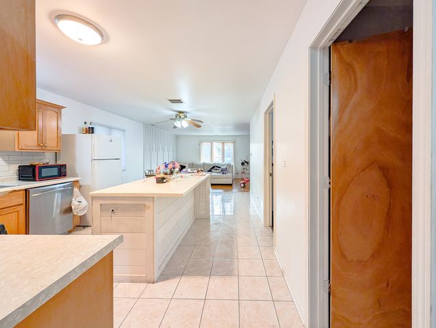 2029 19th Avenue, Melrose Park, IL 60160