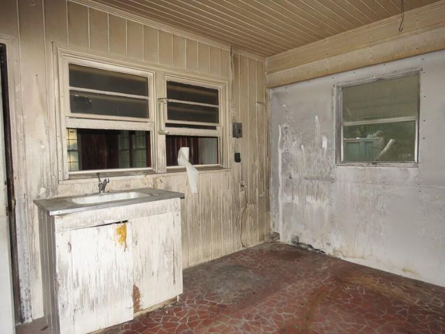 249 Smoak Street, Bamberg, SC 29003