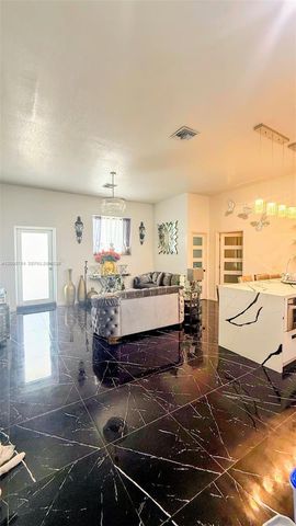 1560 NW 124th Street, North Miami, FL 33167