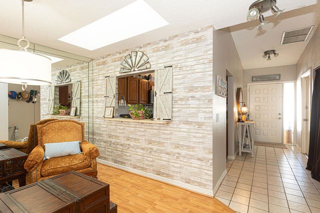 6670 Canary Palm Circle, Boca Raton, FL 33433