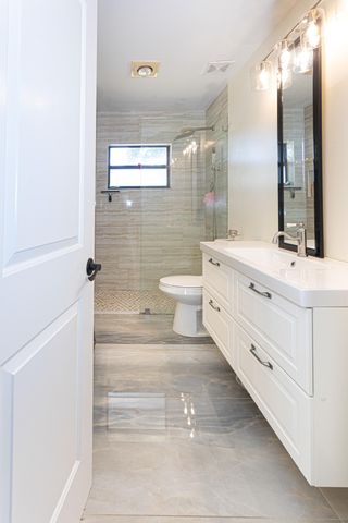 6670 Canary Palm Circle, Boca Raton, FL 33433