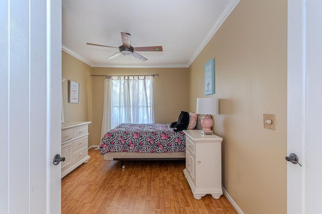 6670 Canary Palm Circle, Boca Raton, FL 33433