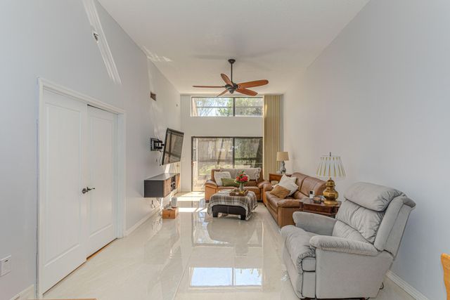 6670 Canary Palm Circle, Boca Raton, FL 33433