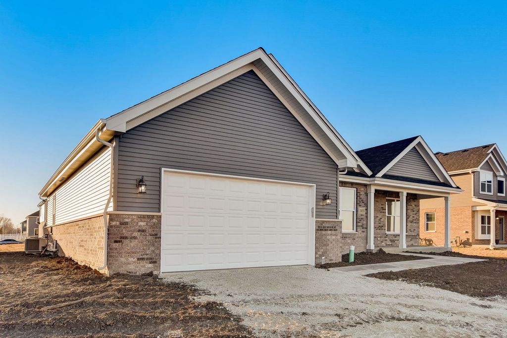 20813 Elwood Street, Lynwood, IL 60411